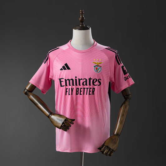 SL Benfica Guarda-Redes Cor-de-Rosa 2025/26